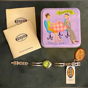 Fossil Women’s Silver Watch with Green Face in Original Tin Box NWT